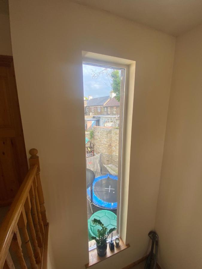 Town Villa With Charming Garden, Bbq Area & Sleeps 6 Cashel  Exterior foto